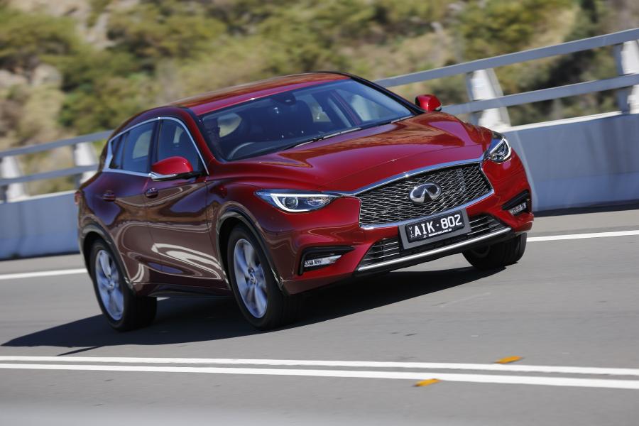  Infiniti Q30 1.6t 2016 года  (AU) (фото 14 из 22)